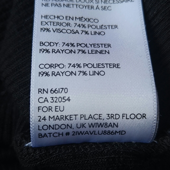 ♦️3 for $15 Sparkle & Fade Side Slit Tee - Picture 6 of 8